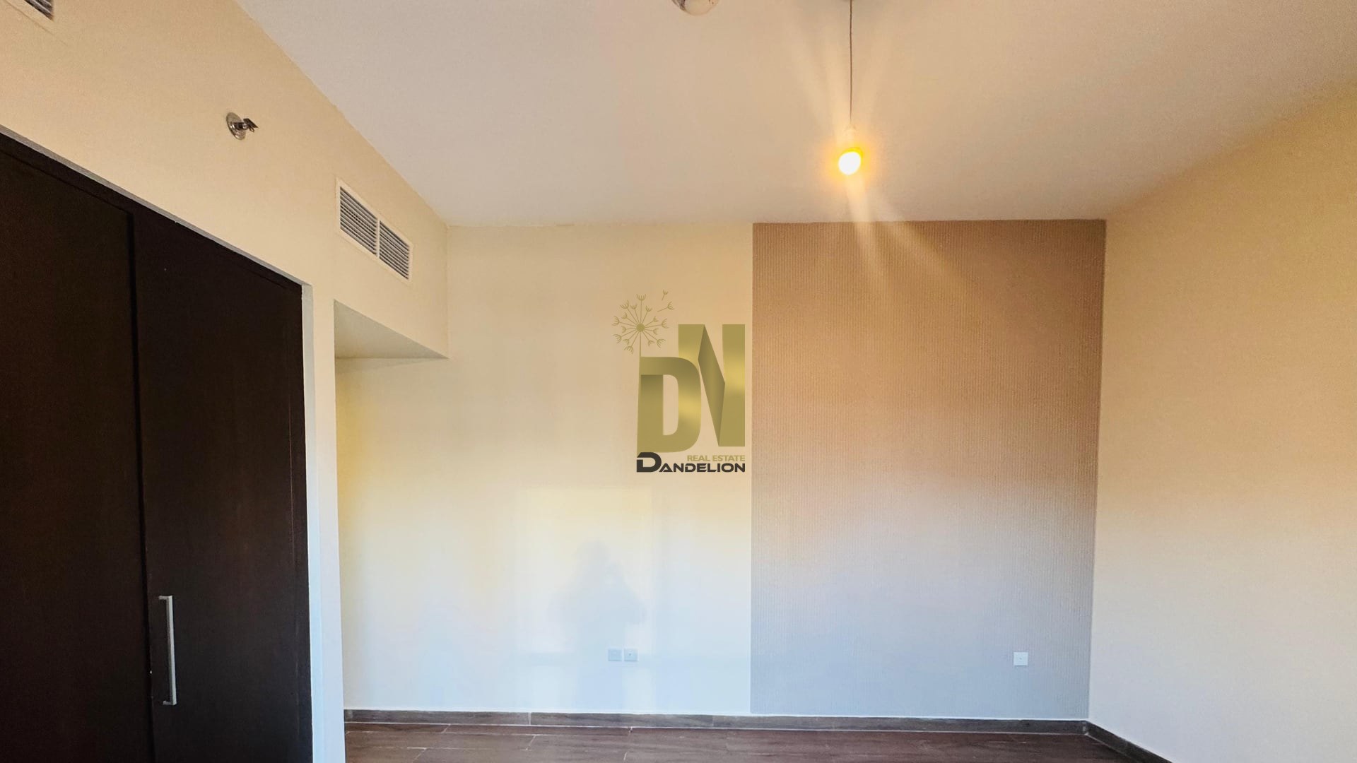 2 BR Converted to 3 BR Maid — photo 5 of 7