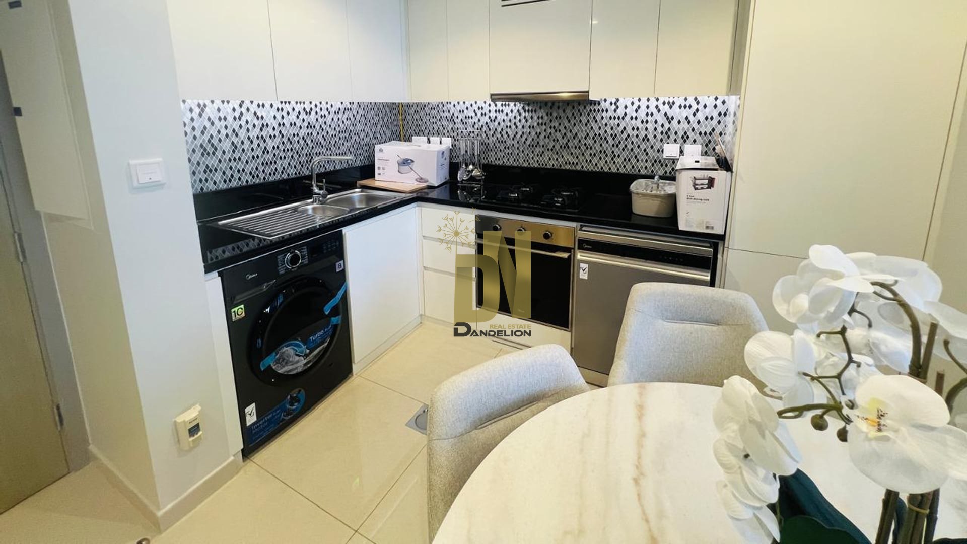 2 BR Apartment for sale in Business Bay — تصویر 5 از 9