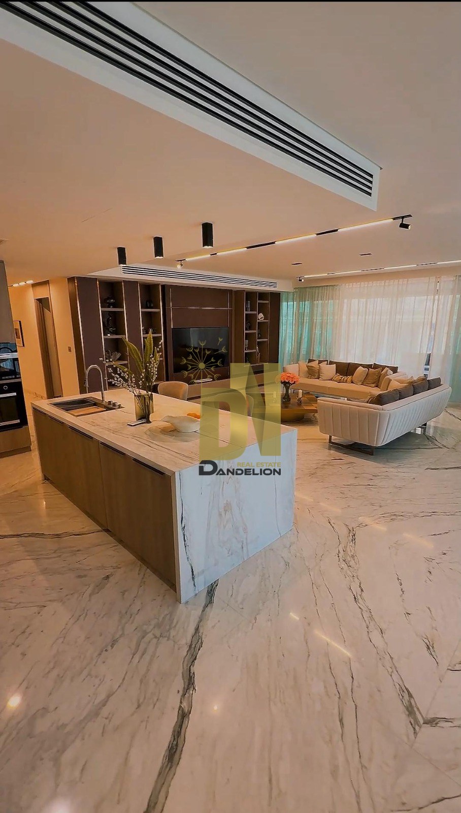 Best Deal | Premium | Sea &Jumeirah Beach view — photo 2 of 12