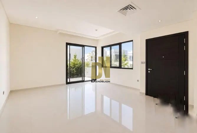 3 Master bedroom Maid | Ready to Move — photo 10 of 10