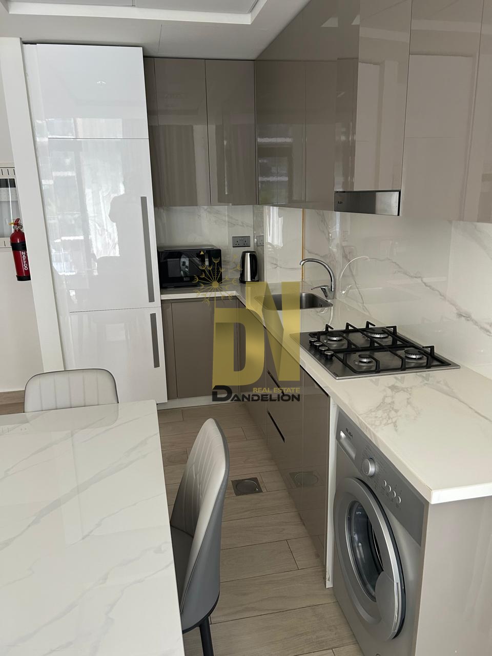 Modern Living | Premium | Furnished 1BR for Rent — photo 4 of 11