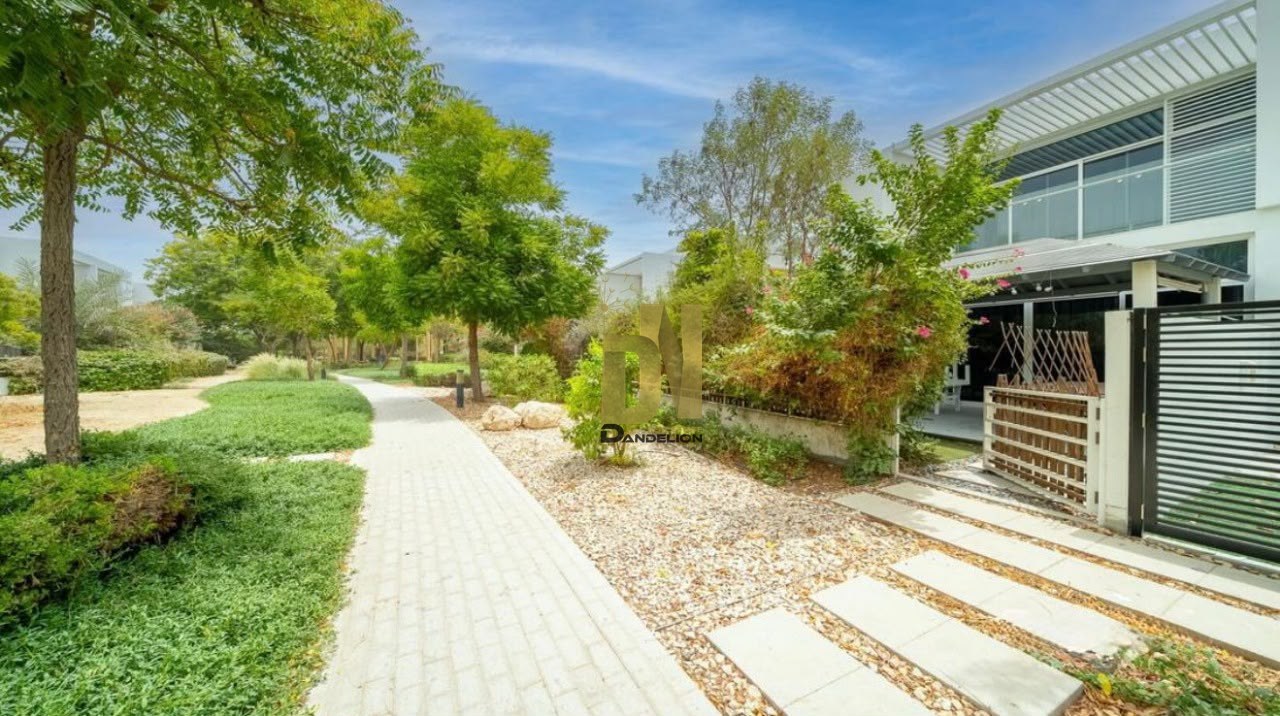 Furnished | Stylish | 4BR study — photo 16 of 18