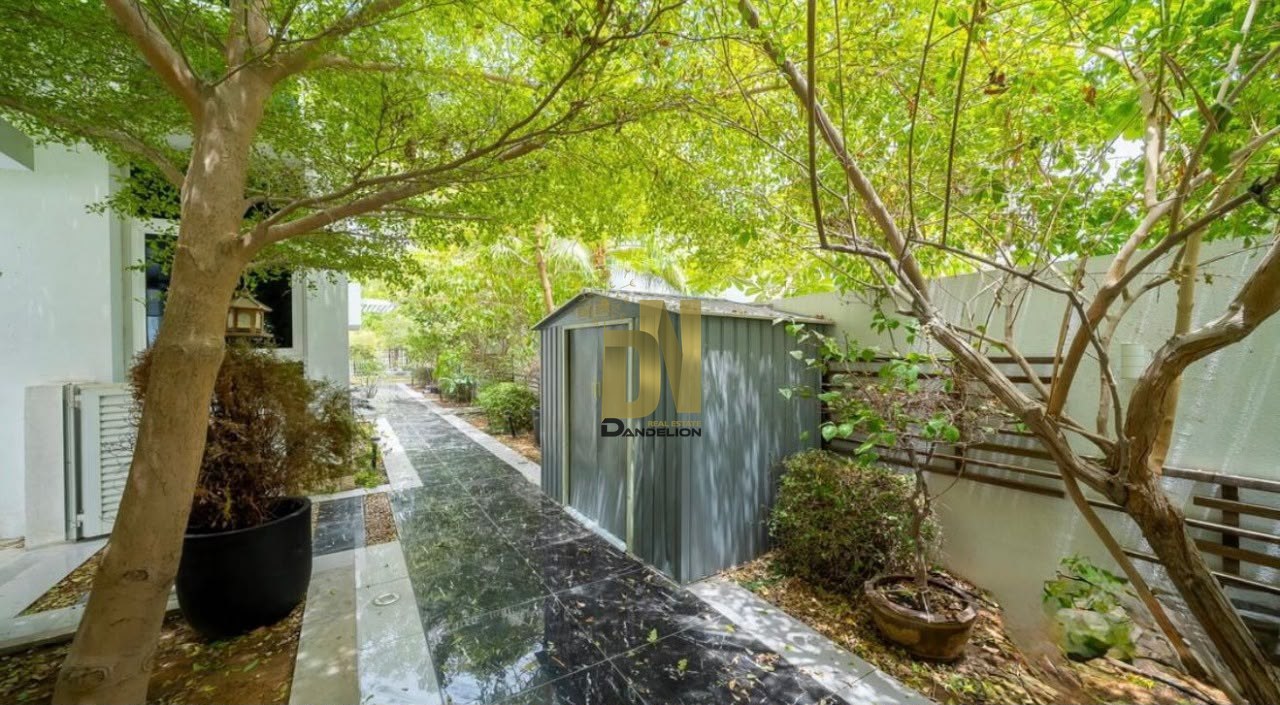 Furnished | Stylish | 4BR study — photo 17 of 18