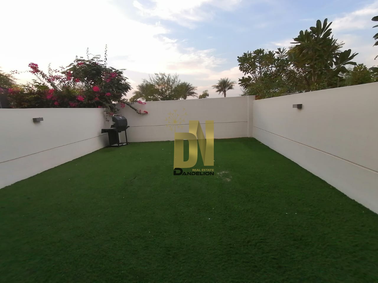 3B maid townhouse — photo 9 of 22