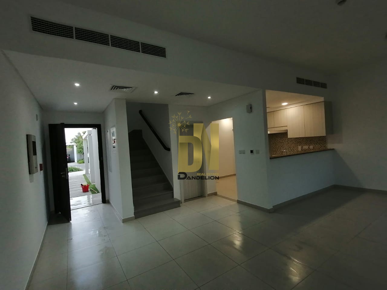 3B maid townhouse — photo 20 of 22