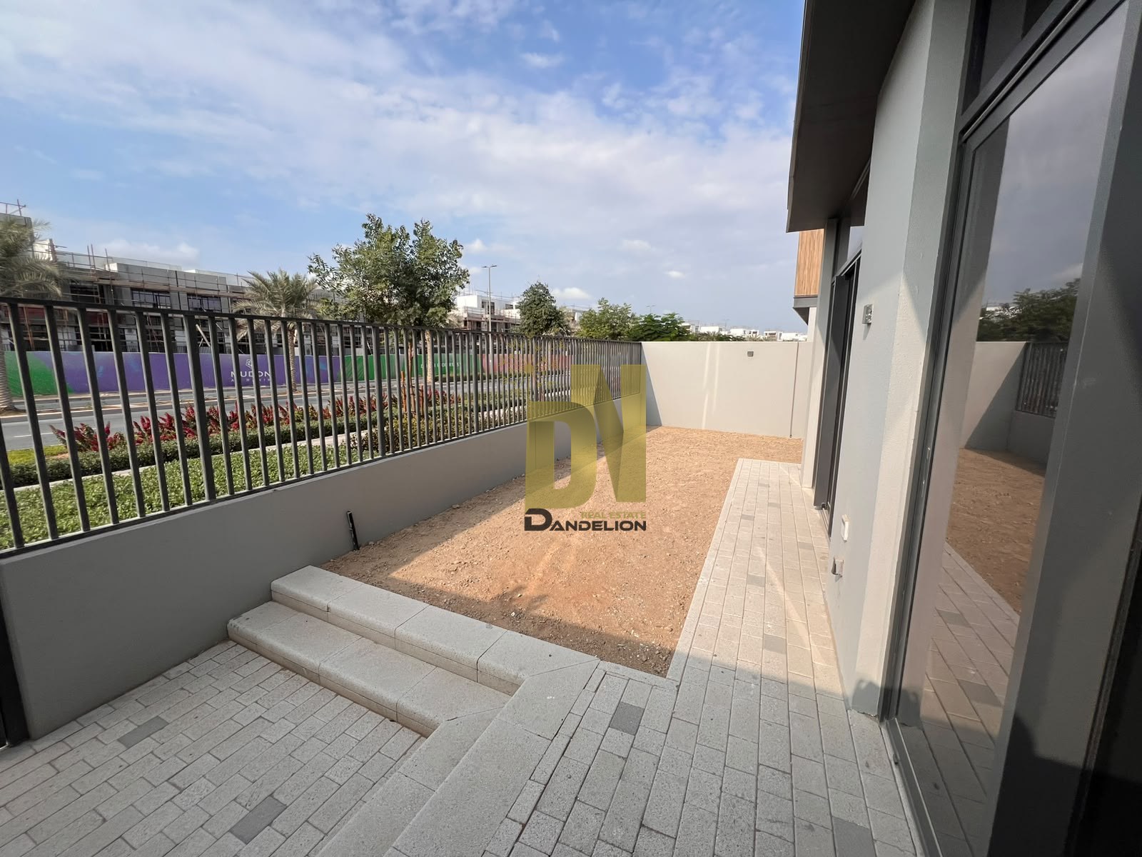 4BR maid Corner Townhouse | Mudon Al Ranim 2 — تصویر 5 از 21
