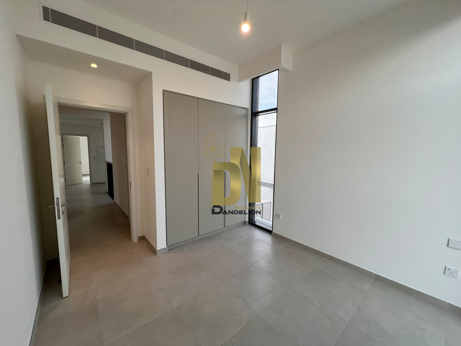 4BR maid Corner Townhouse | Mudon Al Ranim 2 — تصویر 8 از 21