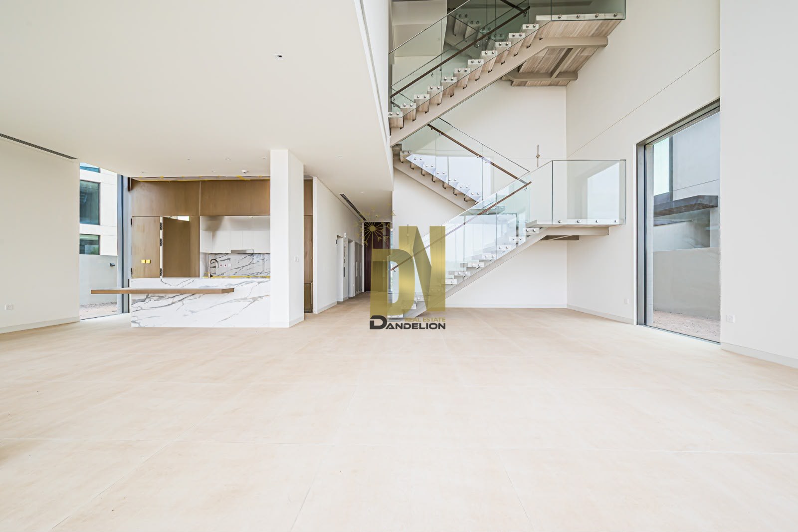 Exclusive 5BR Luxury Villa | AED 20M — photo 9 of 9