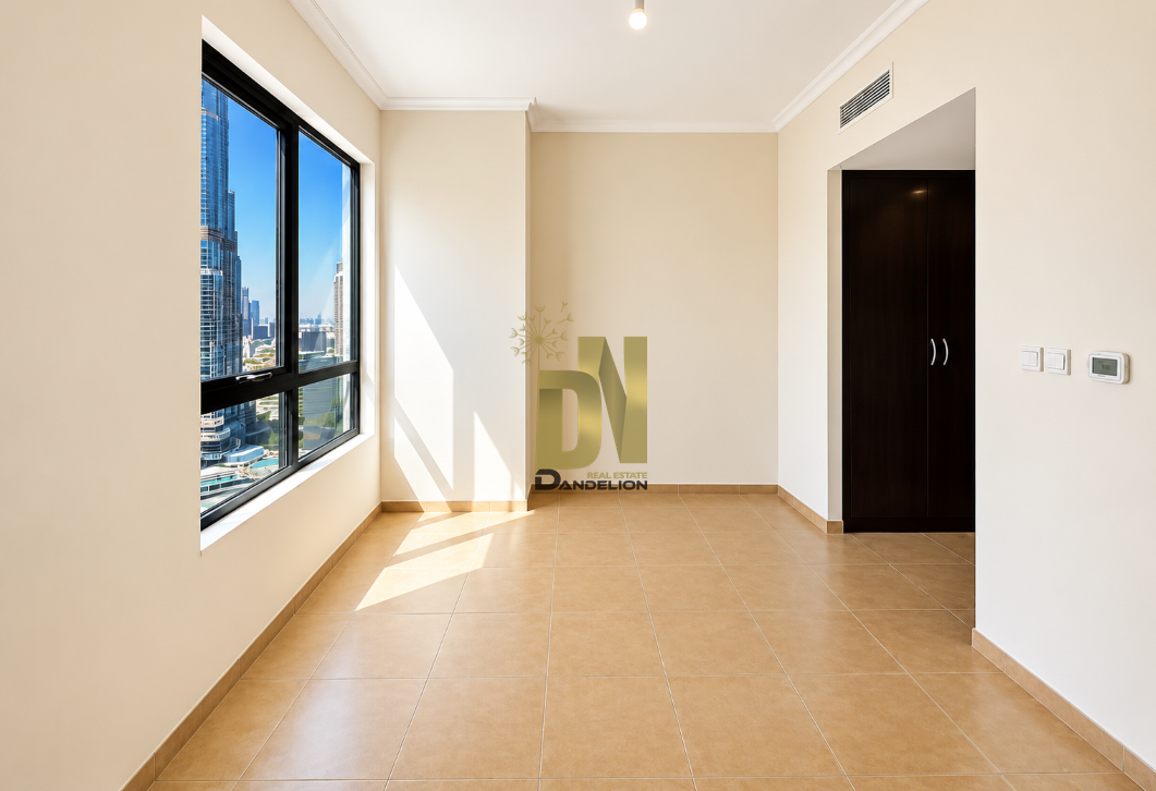 3BR Maid | Burj & Fountain Views | Unfurnished — photo 5 of 11