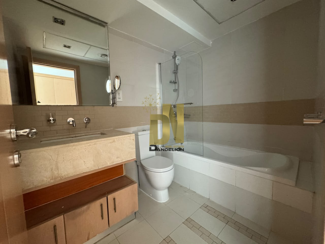 Spacious & Bright 2BR | Unfurnished | Exclusive — photo 9 of 17