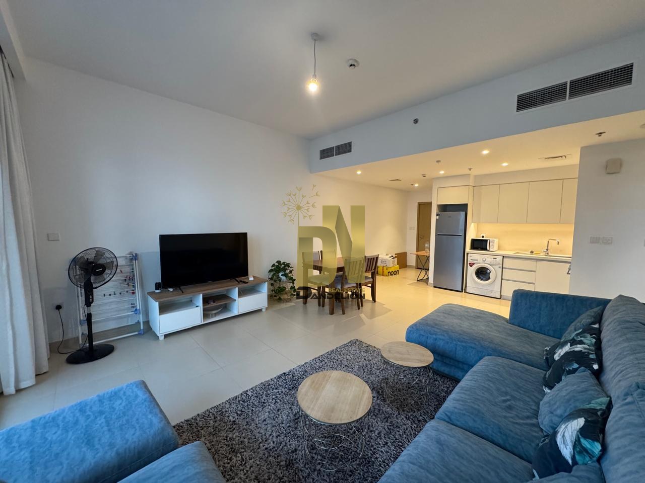 Canal View | Fully Furnished | High Floor — photo 4 of 23